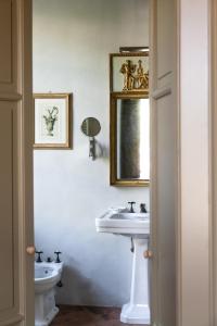 Ванная комната в Villa Biondelli Wine & Suites