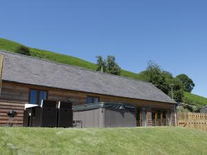 Gallery image of 2 Beacon View Barn in Felindre