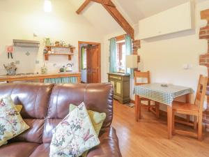 Η κουζίνα ή μικρή κουζίνα στο Lily Cottage +12 φωτογραφίες