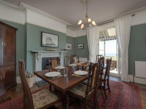 Χώρος καθιστικού στο The Captains House