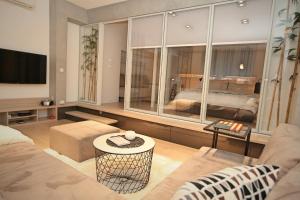 Televízia a/alebo spoločenská miestnosť v ubytovaní Apartment Cubo Maksimir 1