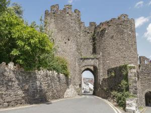 Imagen de la galería de Castle Apartment, en Conwy