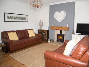 Et tv og/eller underholdning på Seashell Cottage