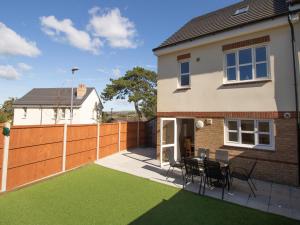 Budova, kde se prázdninový dům nachází