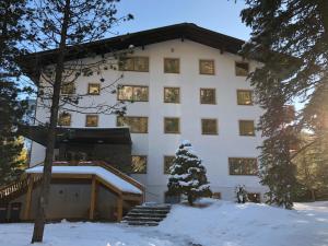 Obiekt Karwendel-Lodge zimą