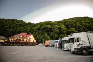 Imagine din galeria proprietății Pensiune Restaurant ROUTE60 în Ciucea