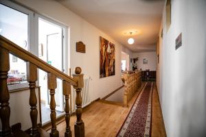 Imagine din galeria proprietății Pensiune Restaurant ROUTE60 în Ciucea