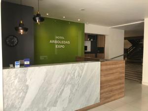 Vstupní hala nebo recepce v ubytování Hotel Arboledas Expo
