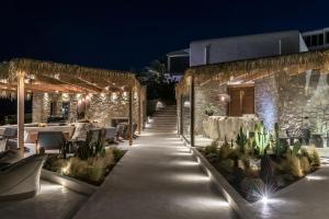 Uma varanda ou outra área externa em Rocabella Mykonos Hotel