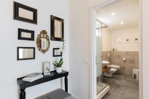 Lovely apartment with balcony 욕실