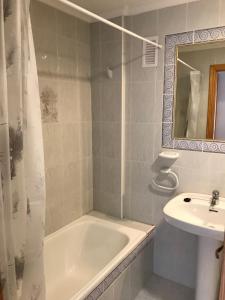 Kúpeľňa v ubytovaní Casa Pura Vida Guardamar del Segura + 17 fotografií