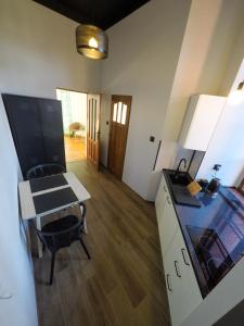 Posteľ alebo postele v izbe v ubytovaní Apartamenty w Wieży
