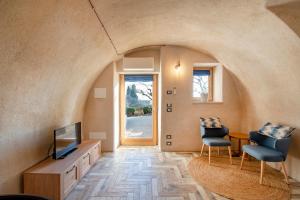 Televisyen dan/atau pusat hiburan di Agriturismo GaiaSofia - adults only