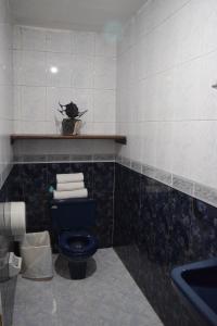 Koupelna v ubytování Ulucaho Hostel
