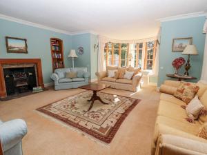 A seating area at Mickle Trafford Manor 