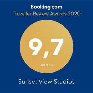Certifikát, hodnocení, plakát nebo jiný dokument vystavený v ubytování Sunset View Studios
