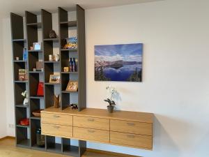 Fotografie z fotogalerie ubytování Luxus Penthouse Bregenz Feldmoos mit Whirlpool & riesen Terrasse, nahe Festspiele v destinaci Bregenz