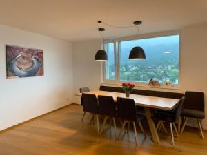 Fotografie z fotogalerie ubytování Luxus Penthouse Bregenz Feldmoos mit Whirlpool & riesen Terrasse, nahe Festspiele v destinaci Bregenz