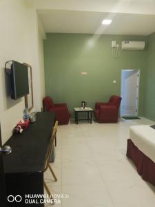 TV/trung tâm giải trí tại Supreme Hotel Yangon