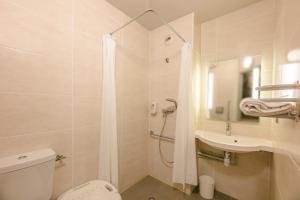 B&B Hôtel Poitiers 1 Futuroscope