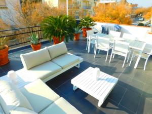 A seating area at GMID IMMO Apartamento con gran terraza con vistas al mar en Roses