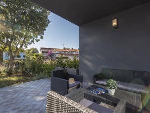 Posezení v ubytování Apartment Monika with private pool in Porec