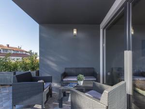 Posezení v ubytování Apartment Monika with private pool in Porec