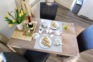 Essen in der Ferienwohnung oder in der Nähe