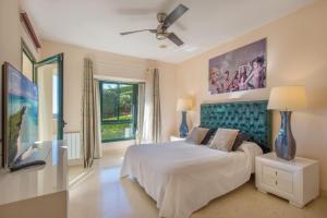 Fotografia z galérie ubytovania CAPANES DEL GOLF LUXURY APARTMENT v destinácii Benahavís