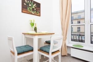 Balkón nebo terasa v ubytování Apartments Warsaw Warecka by Noclegi Renters