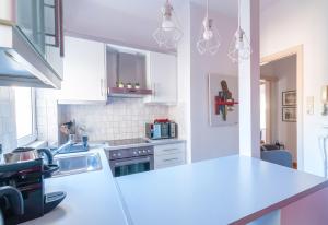 Zdjęcie z galerii obiektu Elpis by Heloni Apartments w Atenach