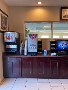 Fotografie z fotogalerie ubytování Best Western Bar Harbour Inn v destinaci Massapequa Park