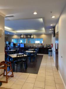 Fotografie z fotogalerie ubytování Best Western Bar Harbour Inn v destinaci Massapequa Park