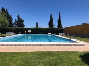 Swimmingpoolen hos eller tæt på CASA TORRE Y MAR with 2 bedrooms swimming pool grill & garden & solarium
