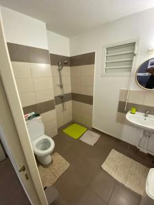 Koupelna v ubytování Appartement résidentiel + 16 fotografií