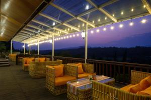 Predel za sedenje v nastanitvi Puri Asri Hotel & Resort