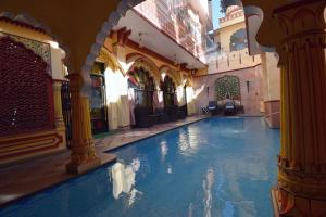 Piscina di Umaid Mahal - A Heritage Style Boutique Hotel o nelle vicinanze