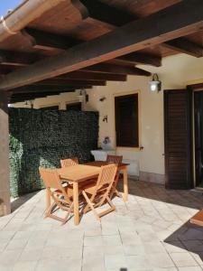 Patio nebo venkovní prostory v ubytování Torre Sances House