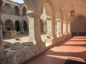 Fotografie z fotogalerie ubytování Castello di Altomonte v destinaci Altomonte
