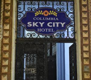 Certifikát, hodnocení, plakát nebo jiný dokument vystavený v ubytování columbia sky city hotel