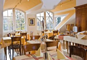 Restaurace v ubytování Hotel Königin Olga