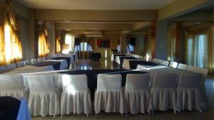 Restoran või mõni muu söögikoht majutusasutuses Hotel Art Deco Beach