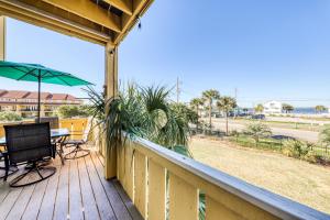 Balcony o terrace sa Pensacola Beach Condos