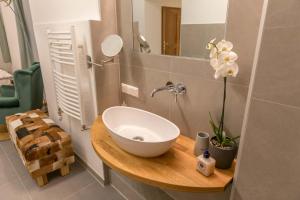 Kúpeľňa v ubytovaní Charming 45m2 Apartment in Heart of Graz
