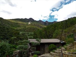 Paisaje cerca of this country house