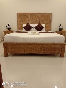 Katil atau katil-katil dalam bilik di villa Rona1