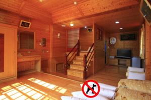 TV a/nebo společenská místnost v ubytování Yi Xin Homestay