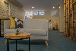 Posezení v ubytování Hotel Montes De La Castellana