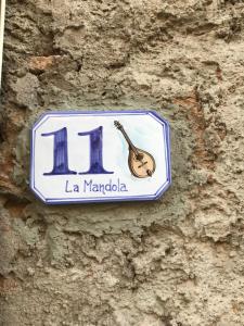 La Mandola tanúsítványa, márkajelzése vagy díja