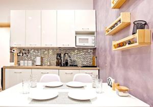 Kuchyňa alebo kuchynka v ubytovaní ALVARE Apartament - Krynica Zdrój noclegi